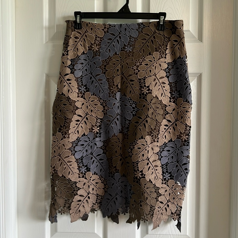 Chicwish Leaf Crochet Pencil Skirt